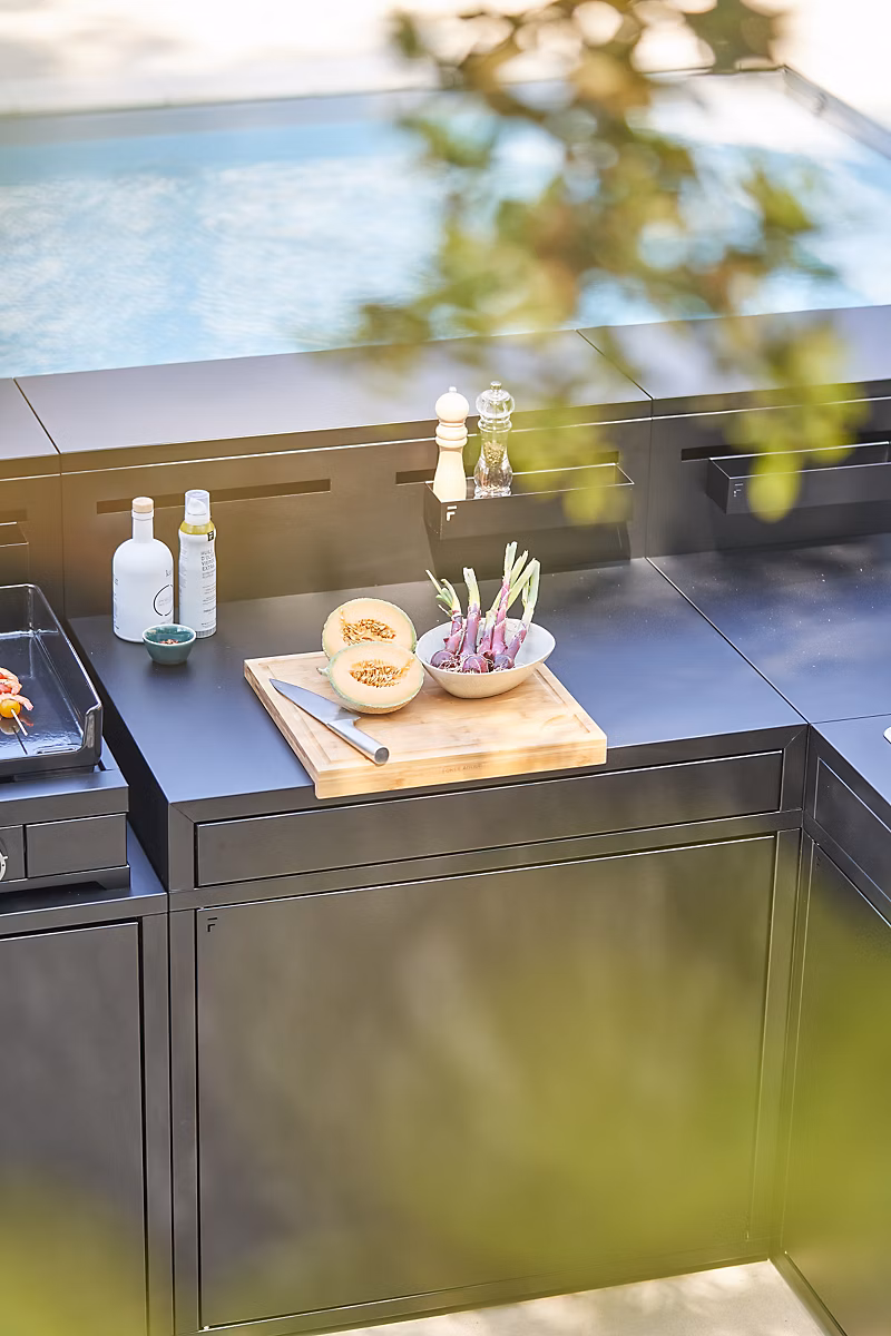 Cuisine d'extérieur – Meuble de cuisine extérieure desserte en acier noir avec comptoir bar Forge Adour