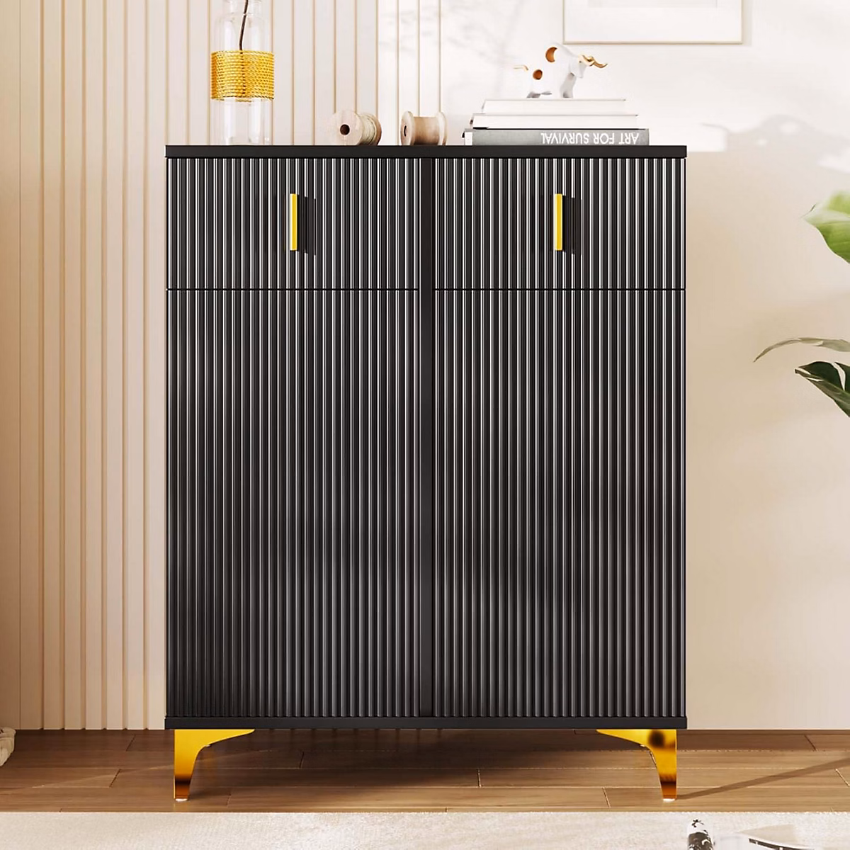 Buffet élégant avec panneaux structurés | étagères réglables – décorations dorées et tiroirs