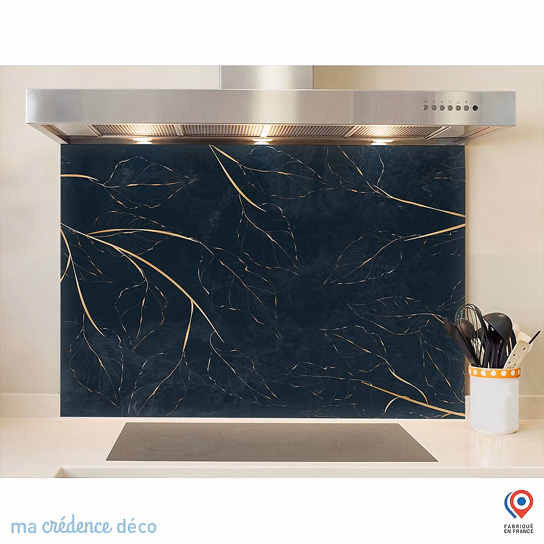 Crédence cuisine fond de hotte feuilles dorées – Verre trempé, L 60 cm x H 45 cm, MaCrédenceDéco