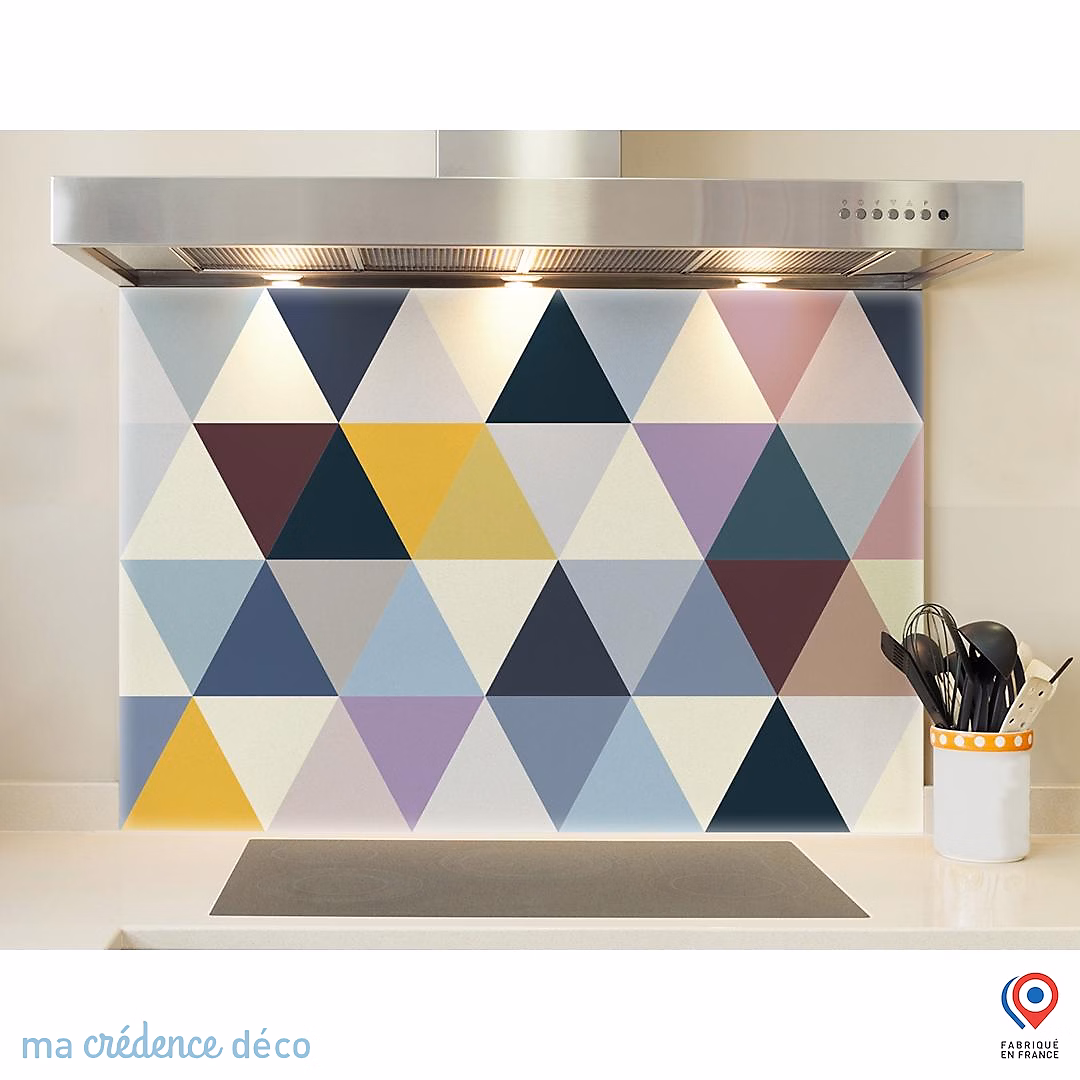 Crédence cuisine fond de hotte Jeux de triangles – Verre trempé, L 70 cm x H 60 cm, MaCrédenceDéco