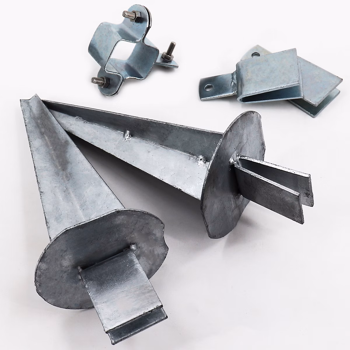 Pilier, muret et chaperon – 8 ensembles de barres de renfort de angle pour poteaux de clôture à profil en Z Aquagart