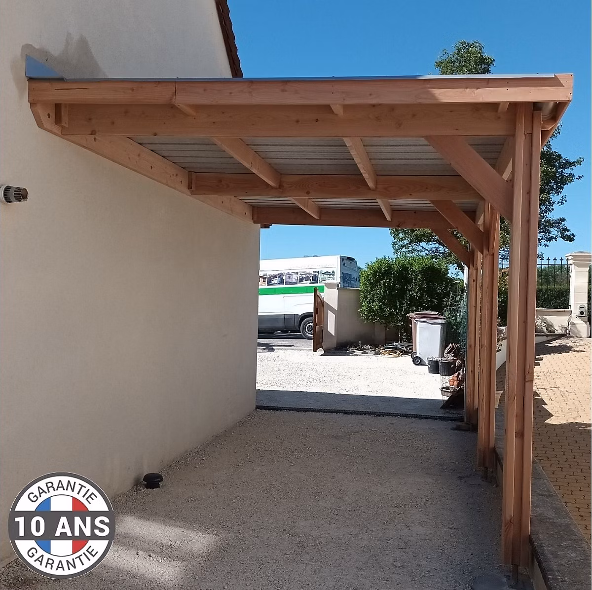 Carport adossé toit plat 400cmx450cm – bois DOUGLAS Français (Charpente en bois | auvent | abri voiture) 18 m². Garantie 10 ans