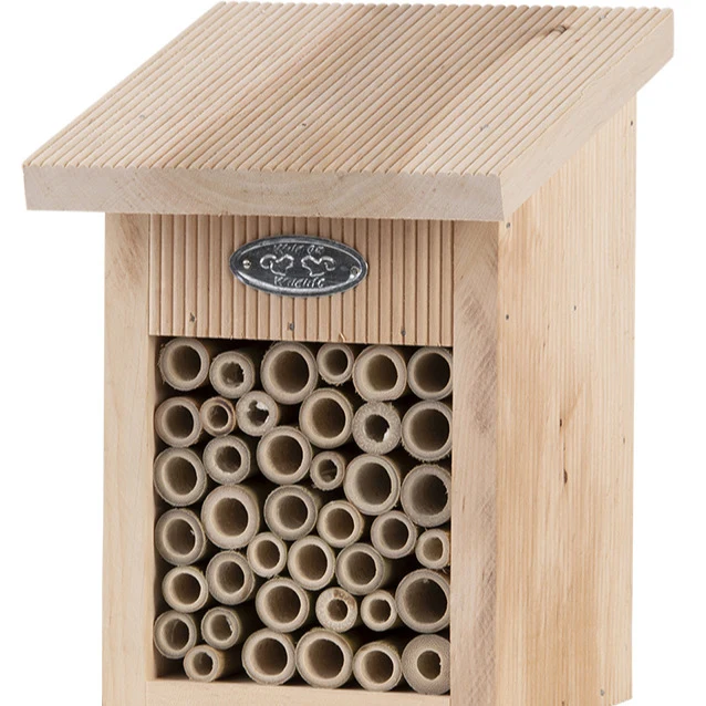 Abri pour abeilles en bois naturel