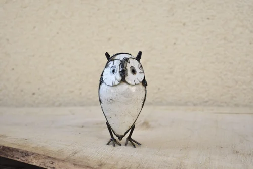 Hibou blanc en métal recyclé Chouette & Co