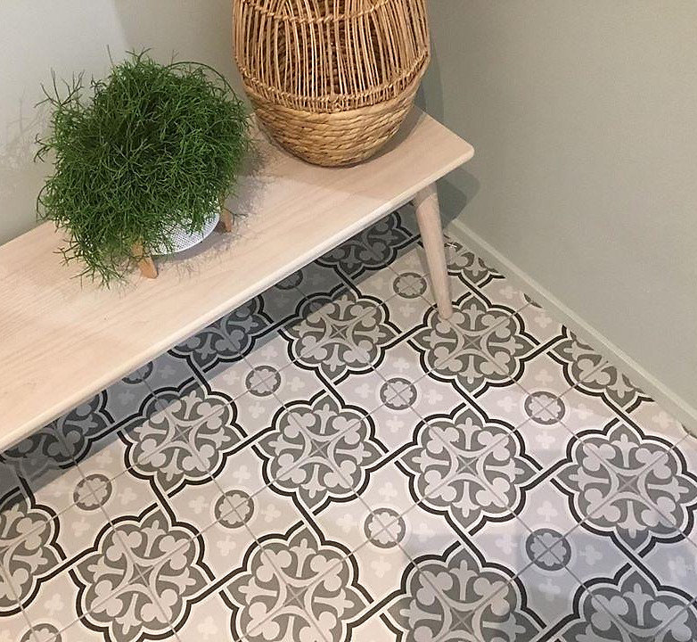 Carrelage Imitation Carreaux de Ciment LA MADELEINE 20x20 Flow Gris – Les Carreaux de Jean